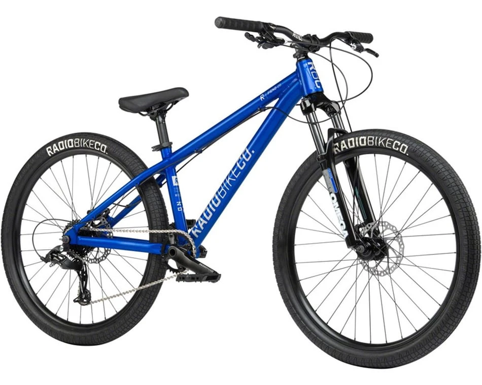 Radio 2022 Fiend Dirt Jumper 26" Bike (22.3" Toptube) (Candy Blue) - Image 2